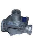 RV20L - Maxitrol Gas Pressure Regulator  3/8-36